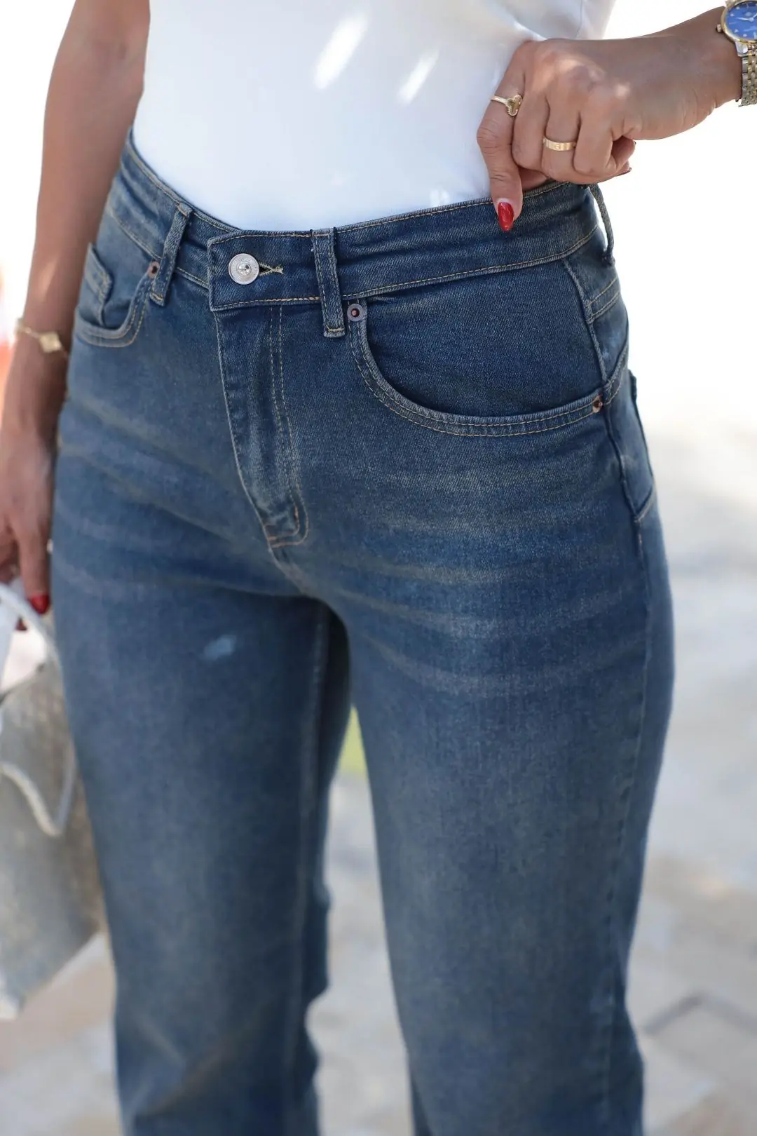 2508 Bol Paça Push-Up Jean TİNTLİ MAVİ