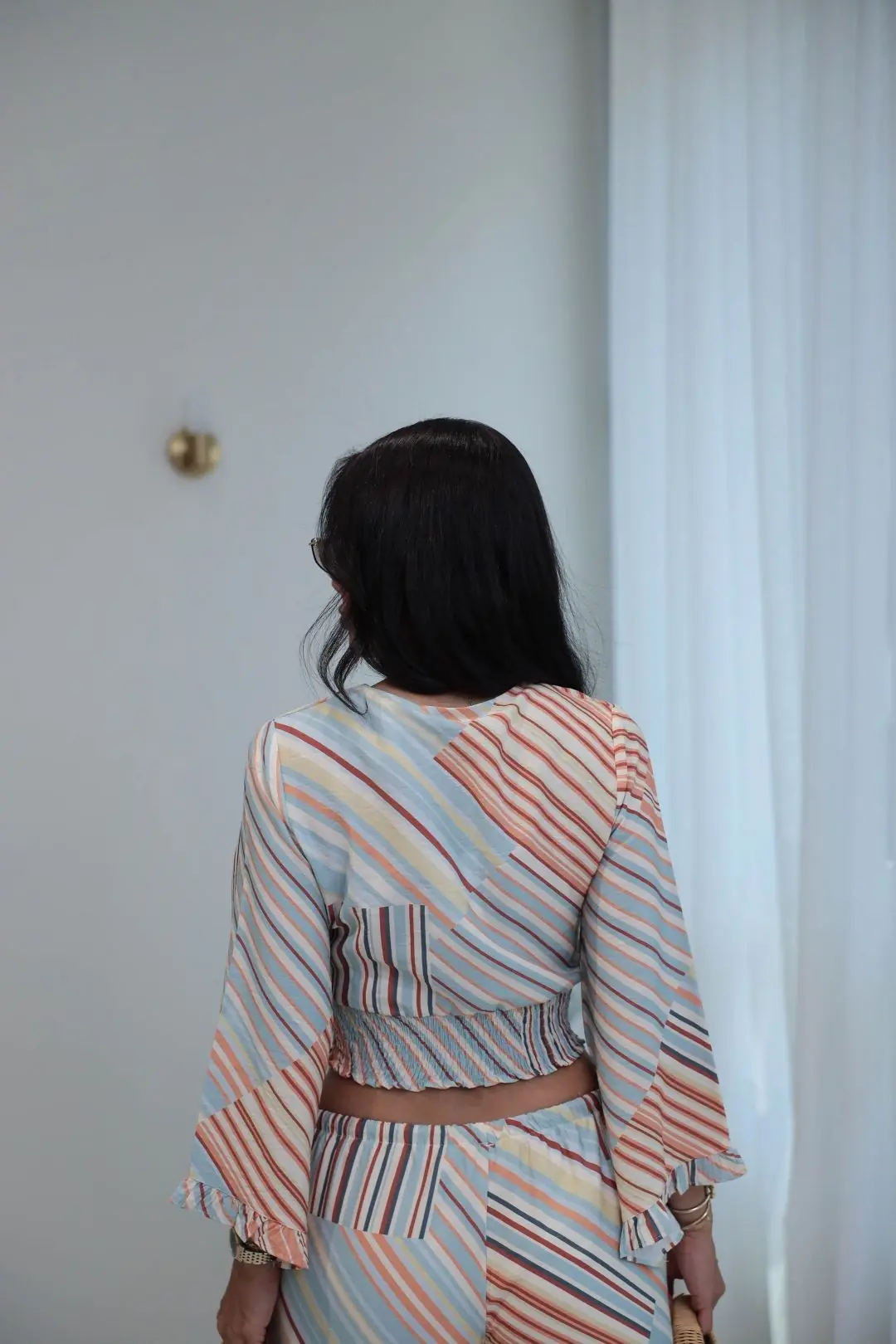 8540 Önü Düğümlü Gipe Detaylı Crop Bluz & Pantolon Takım RENKLİ