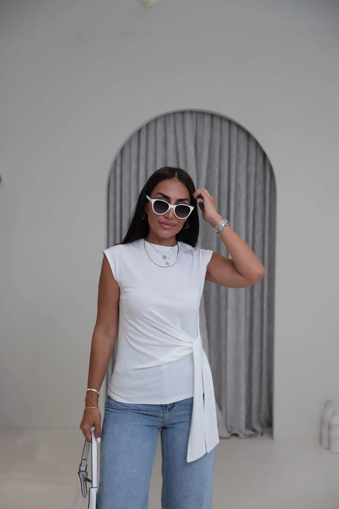 2724 Bağlama Detaylı Tshirt EKRU