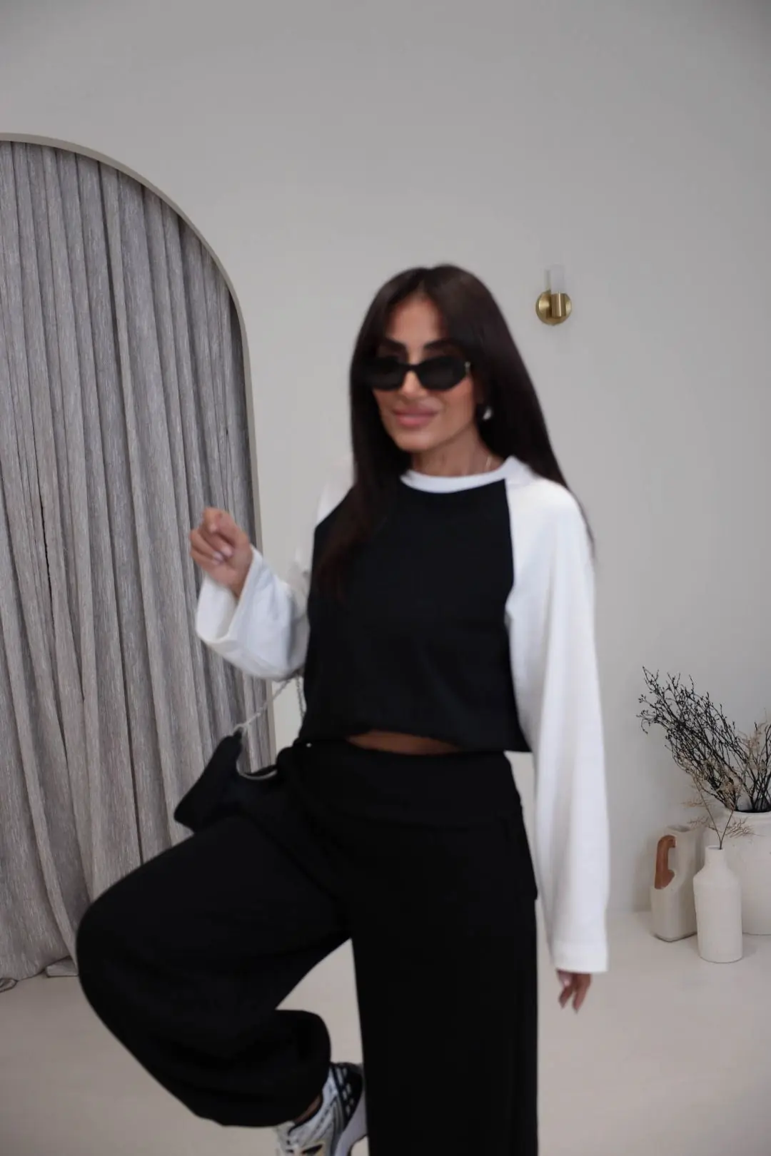 4271 Reglan Kol Kontrastlı Bisiklet yaka Bluz SİYAH
