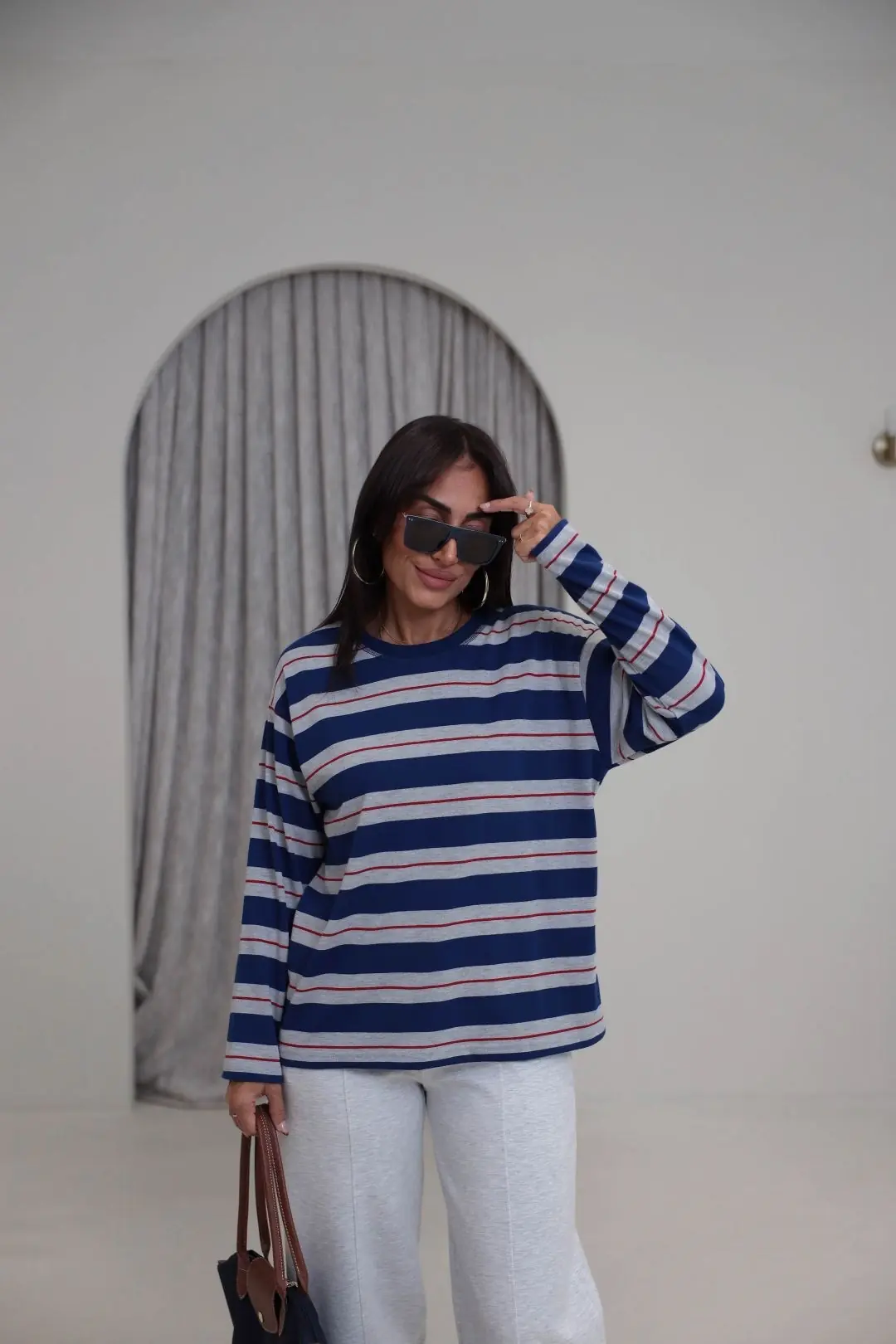 6357 Çizgi Detaylı Yumuşak Kumaş Sweatshirt LACİVERT