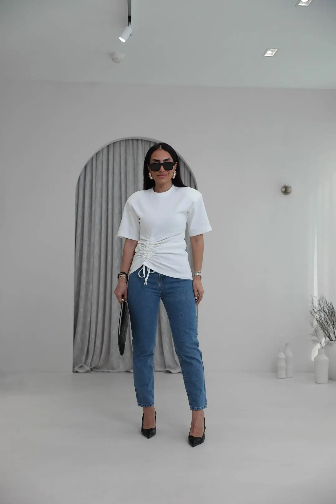 1025 Vatkalı Pamuklu Büzgü Detay Tshirt EKRU