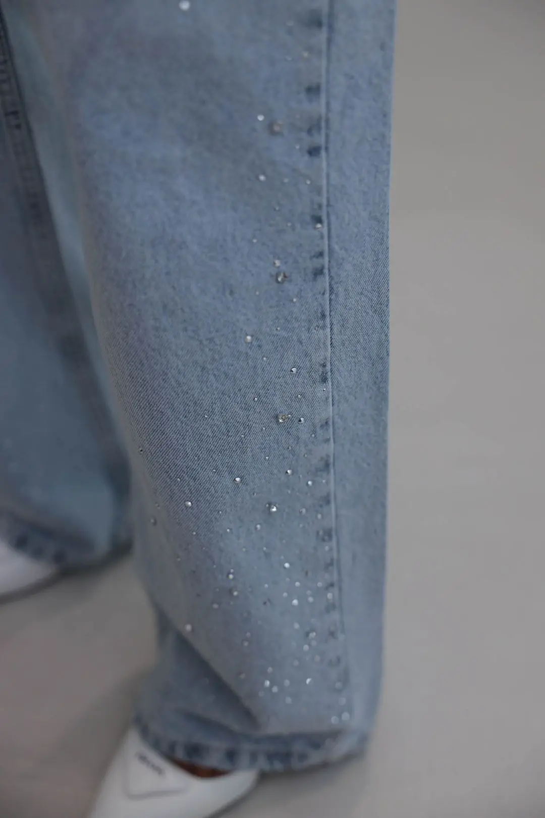 1071 Serpme Taş Detaylı Yüksek Bel Denim Pantolon BUZ MAVİ