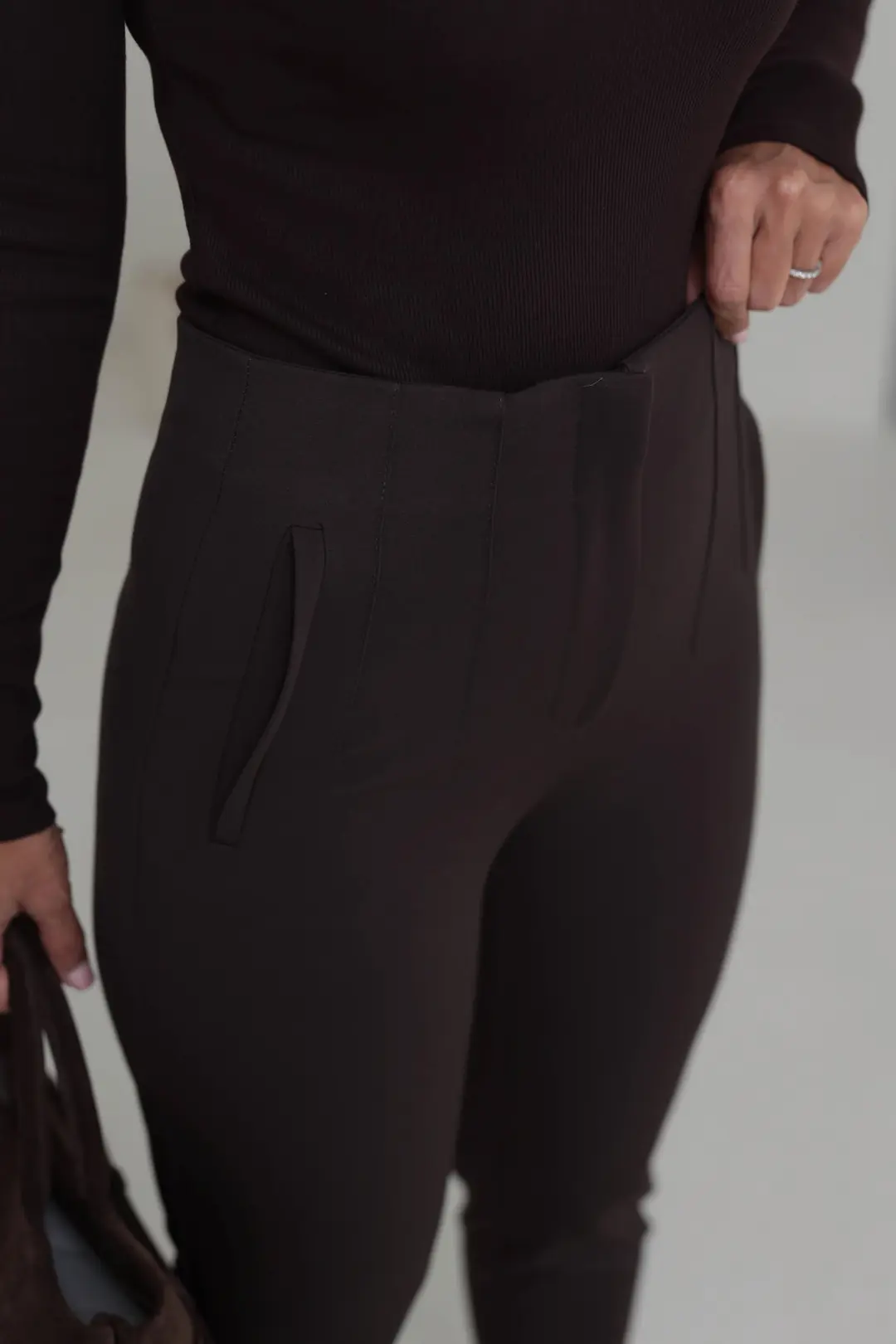 U5113-K Önü Flotalı Kumaş Pantolon KAHVE