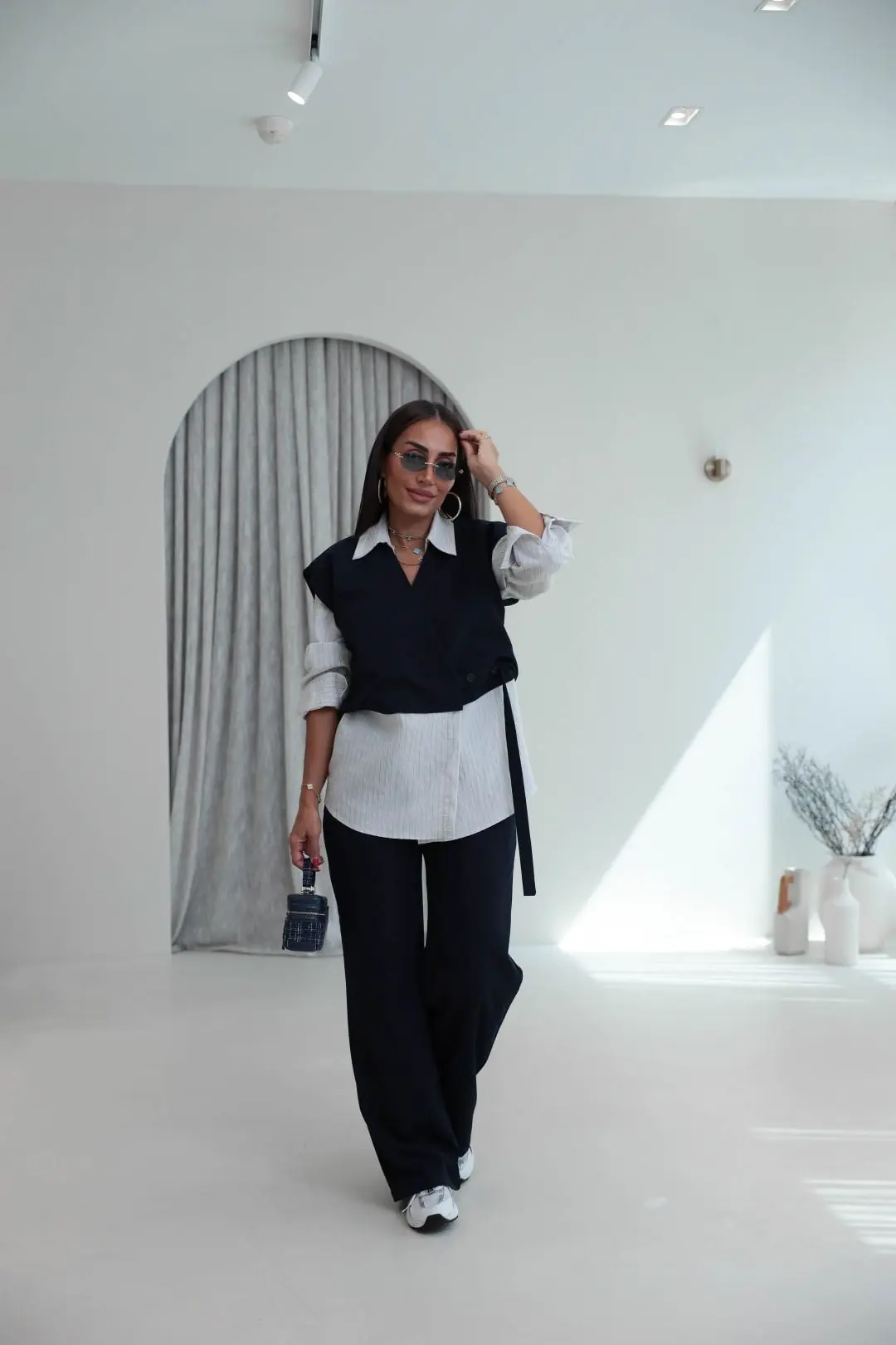 7783 Studio Kruvaze Bağlama Detaylı Takım LACİ-BEYAZ