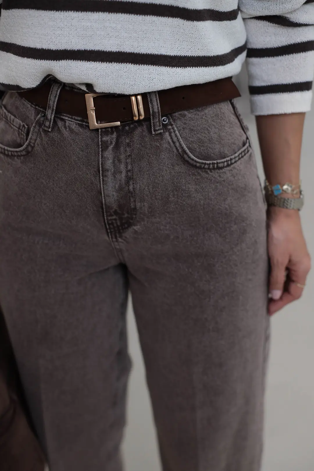 3010 Süet Kemerli Mom Jean YIKAMALI KAHVE