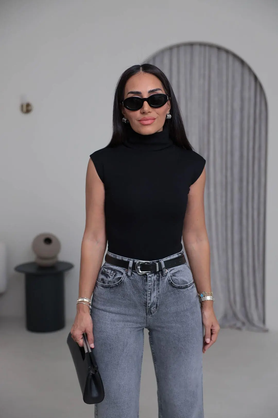 1020 Balıkçı Yaka Sıfır Kol Çıtçıtlı Bodysuit SİYAH