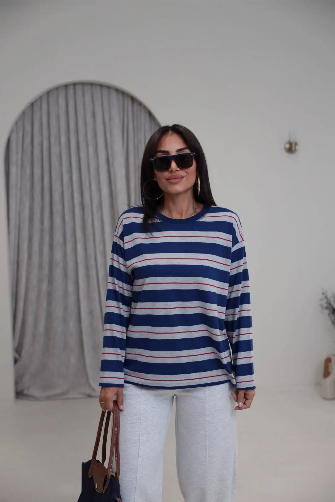 6357 Çizgi Detaylı Yumuşak Kumaş Sweatshirt LACİVERT