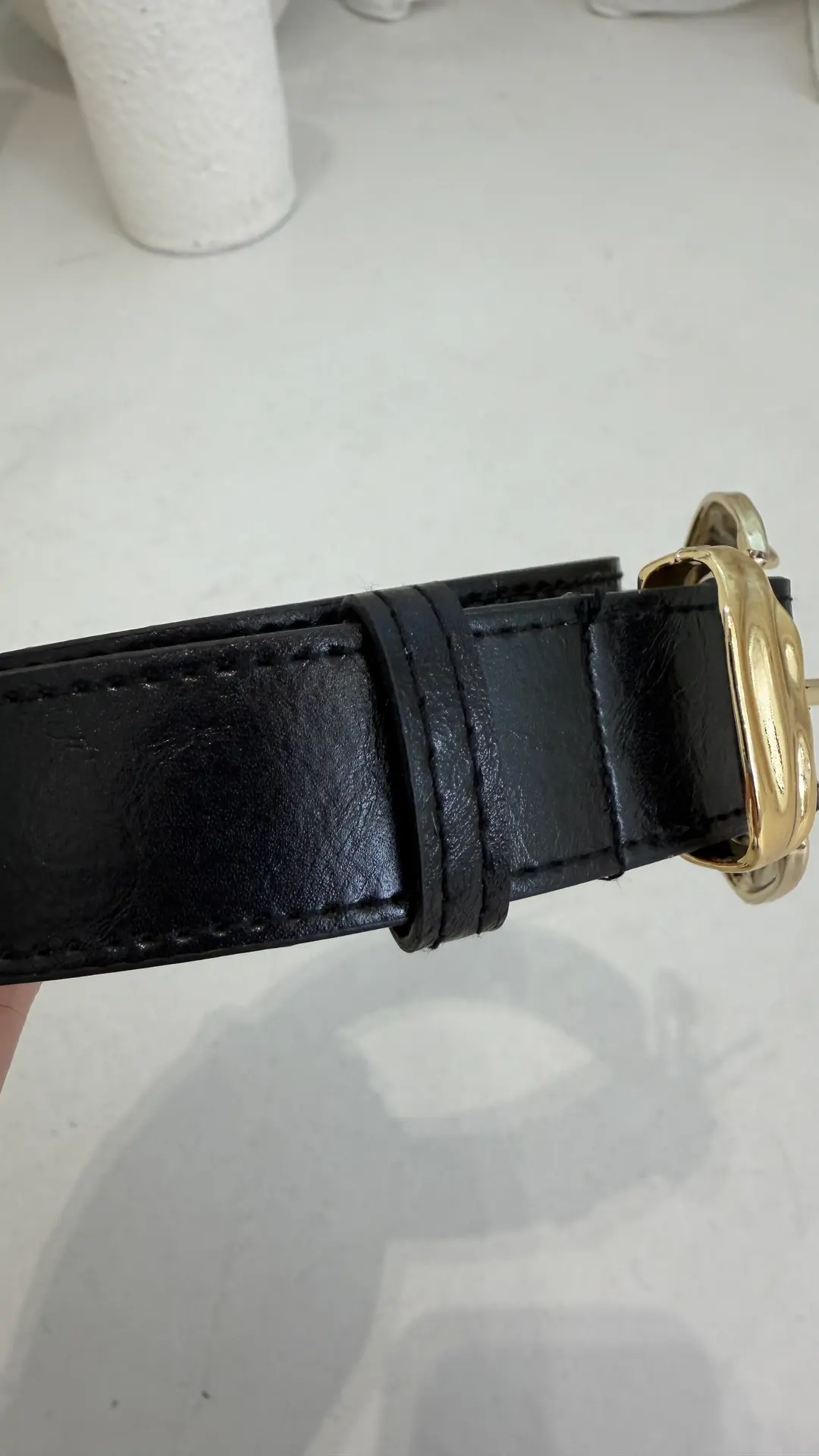 2822 Oval Tokalı Kemer SİYAH-GOLD