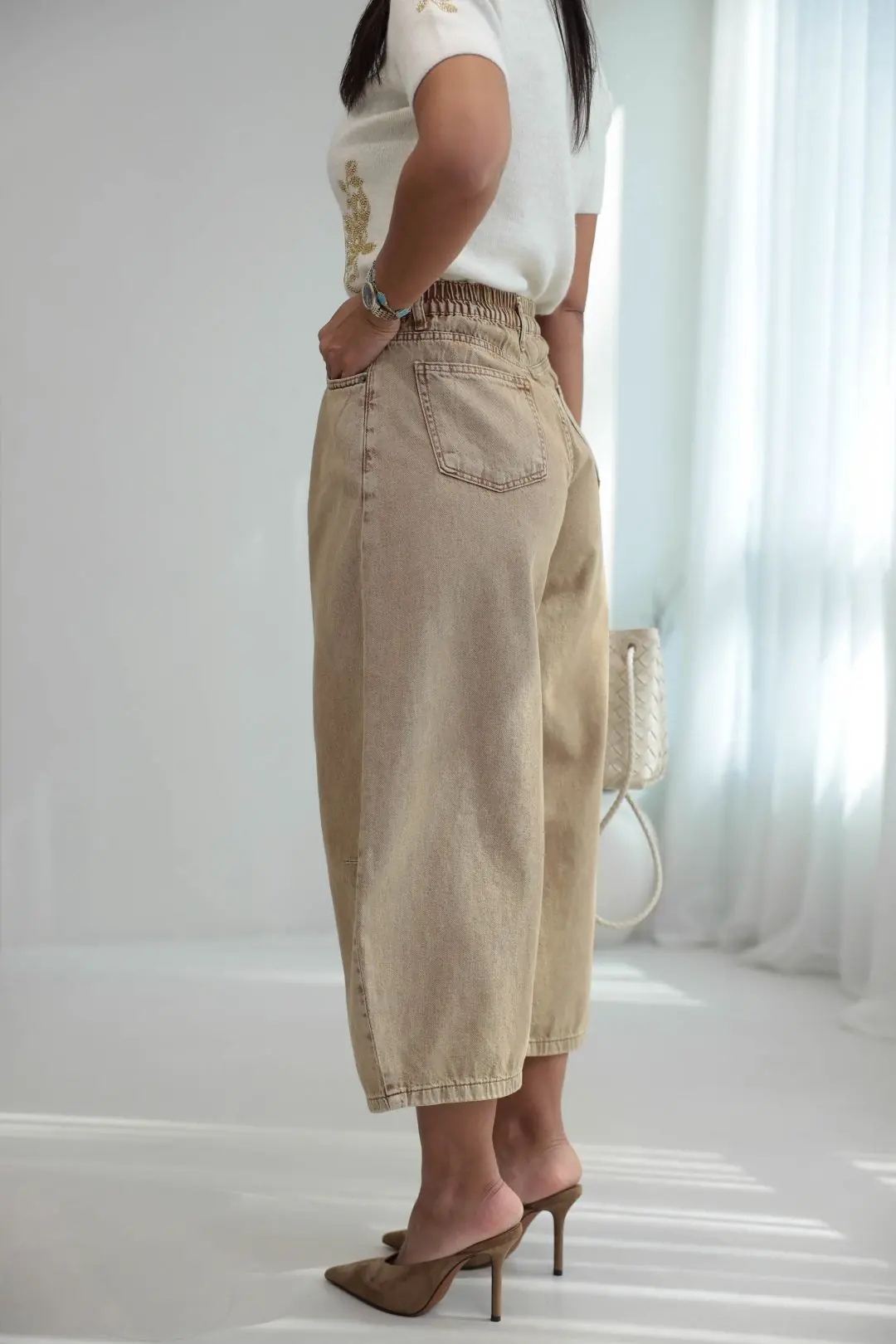0107 Bel Lastikli Yüksek Bel Rahat Kesim Denim Pantolon CAMEL