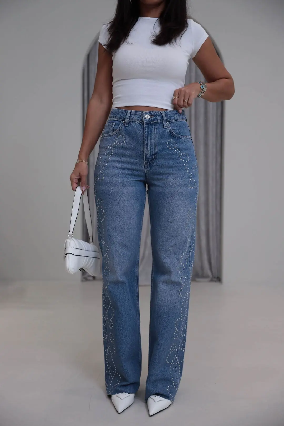 1077 Kenar Drop Taşlı Lazer Kesikli Bol Paça Denim Pantolon MAVİ