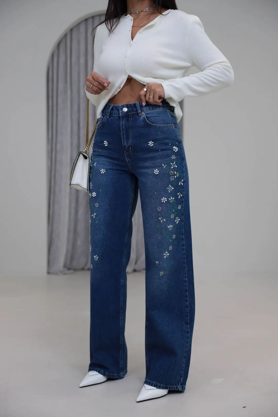 1071 Çiçek Motifli Renkli Taş İşlemeli Denim Pantolon KOYU MAVİ - KOYU MAVİ
