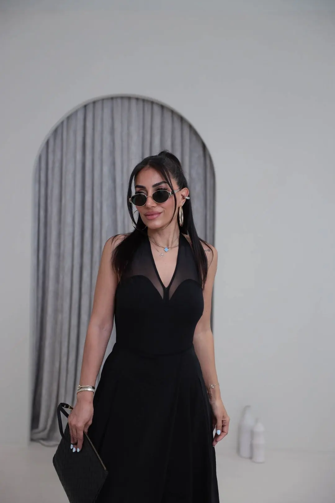 Boyundan Geçmeli Tül Garnili Bodysuit SİYAH