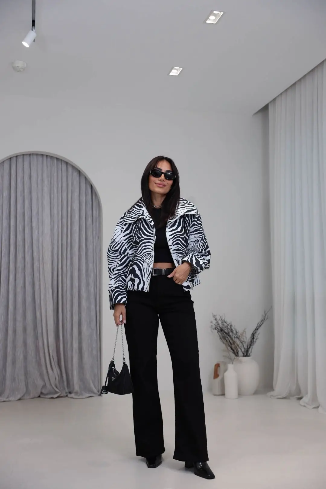 9450 Zebra Desen Fermuarlı Bel Lastikli Ceket SİYAHBEYAZ