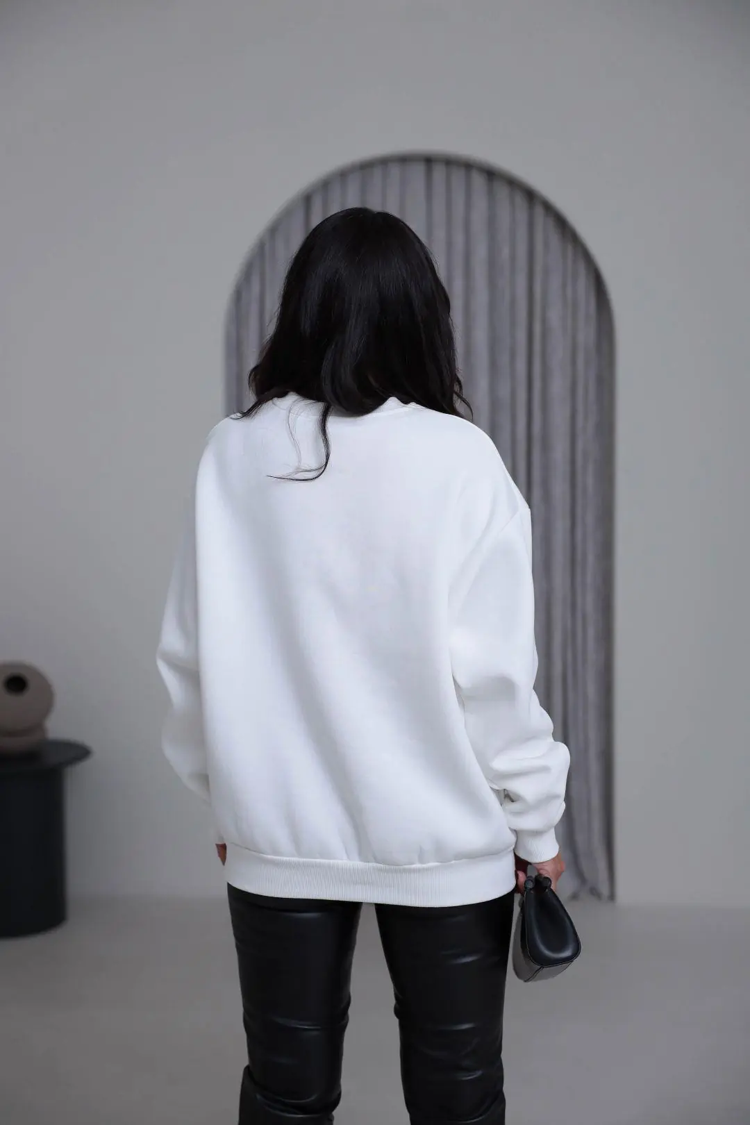 6910 Taşlı Aplikeli Şardonlu Sweatshirt EKRU