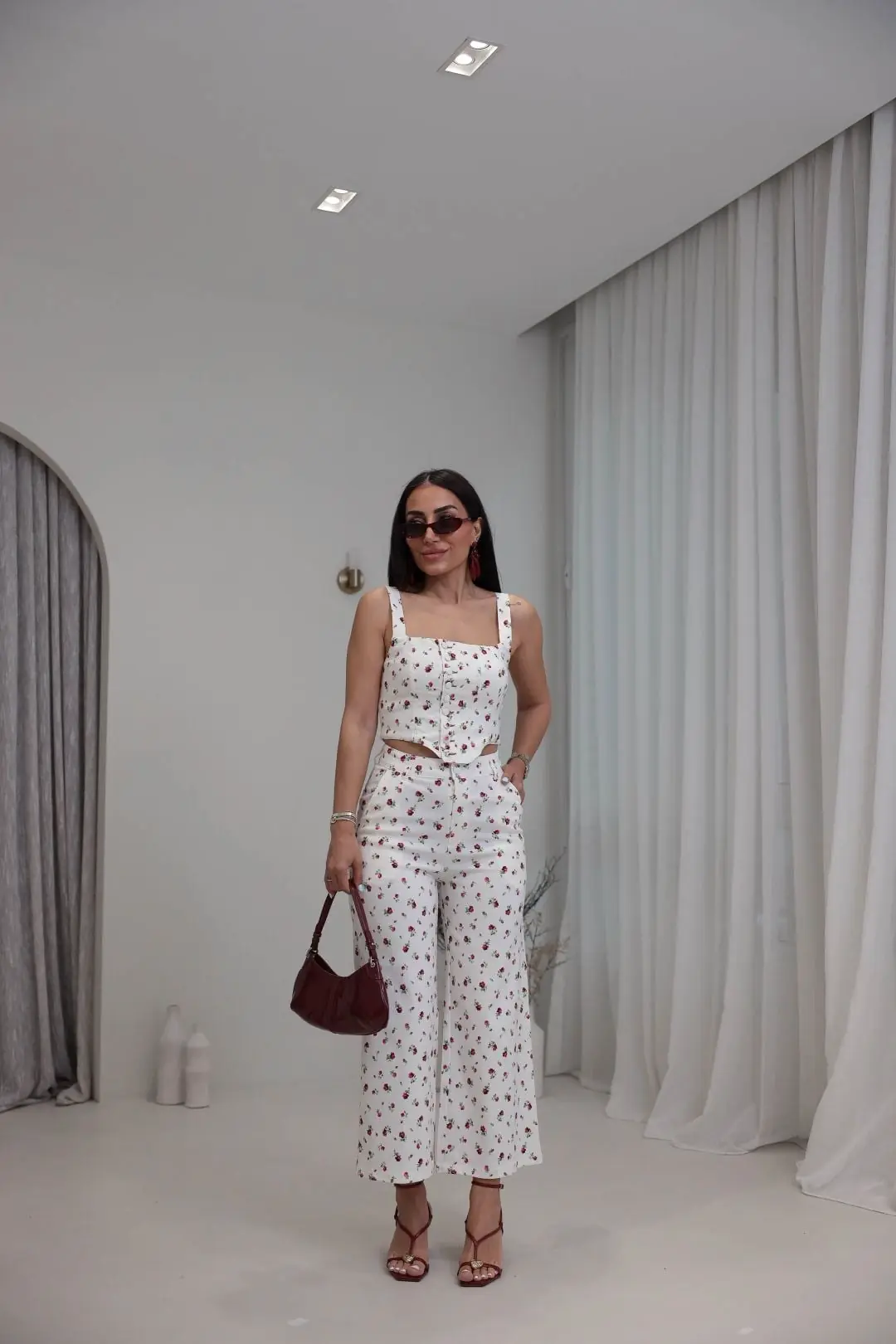 8355 Çiçek Desenli Full Likralı Takım EKRU