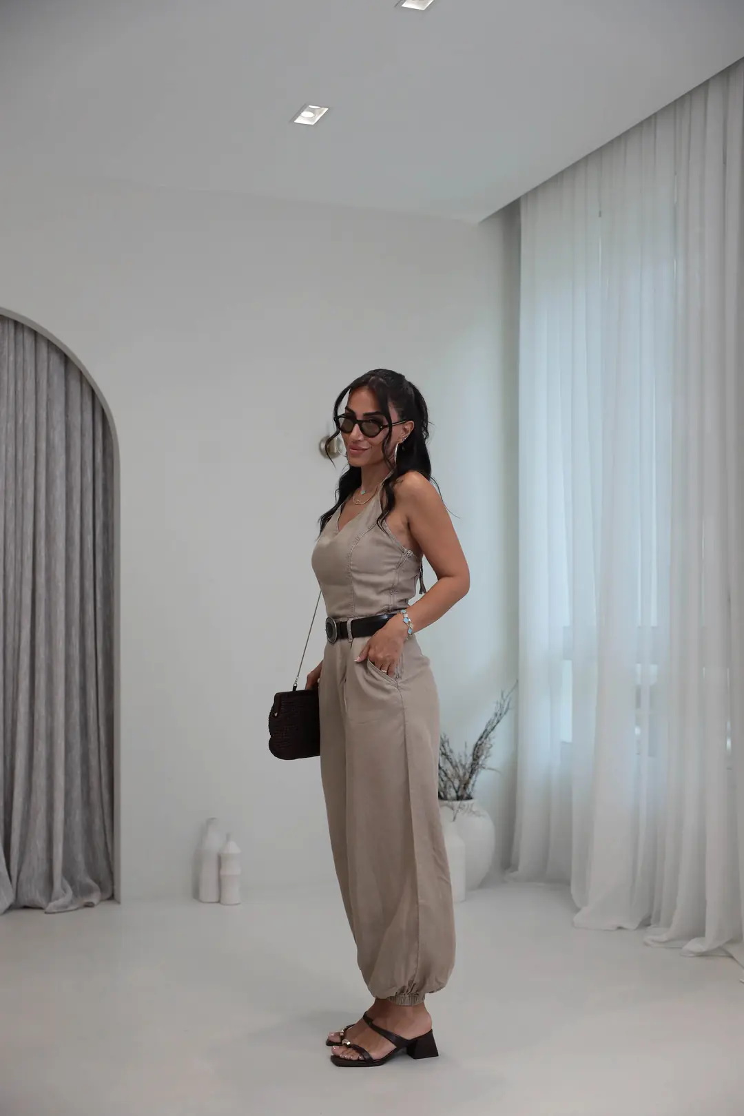 2330 Boyundan Bağlamalı Tencel Tulum KOYU BEJ