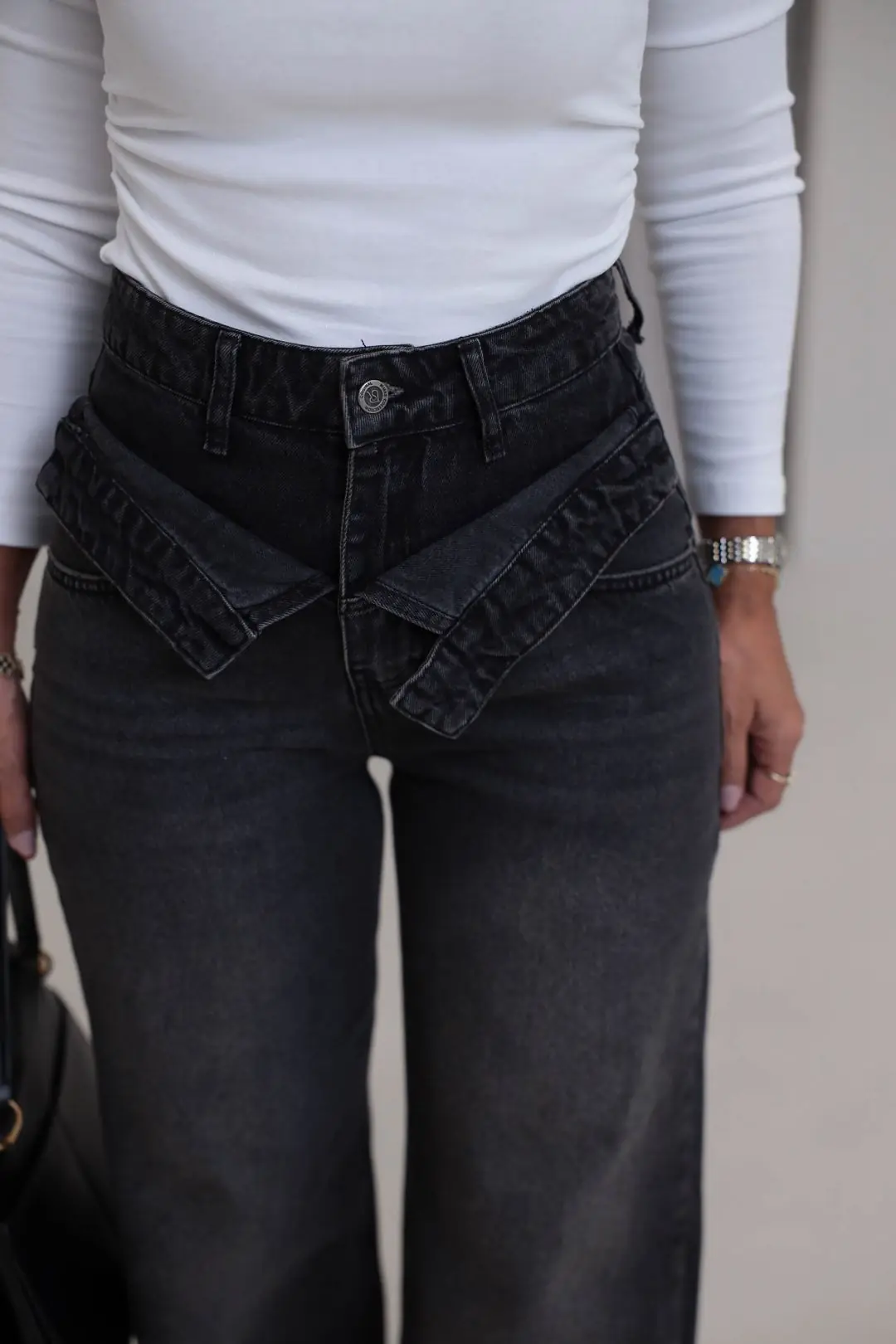 1065 Asimetrik Bel Detaylı Palazzo Denim Pantolon YIKAMALI SİYAH