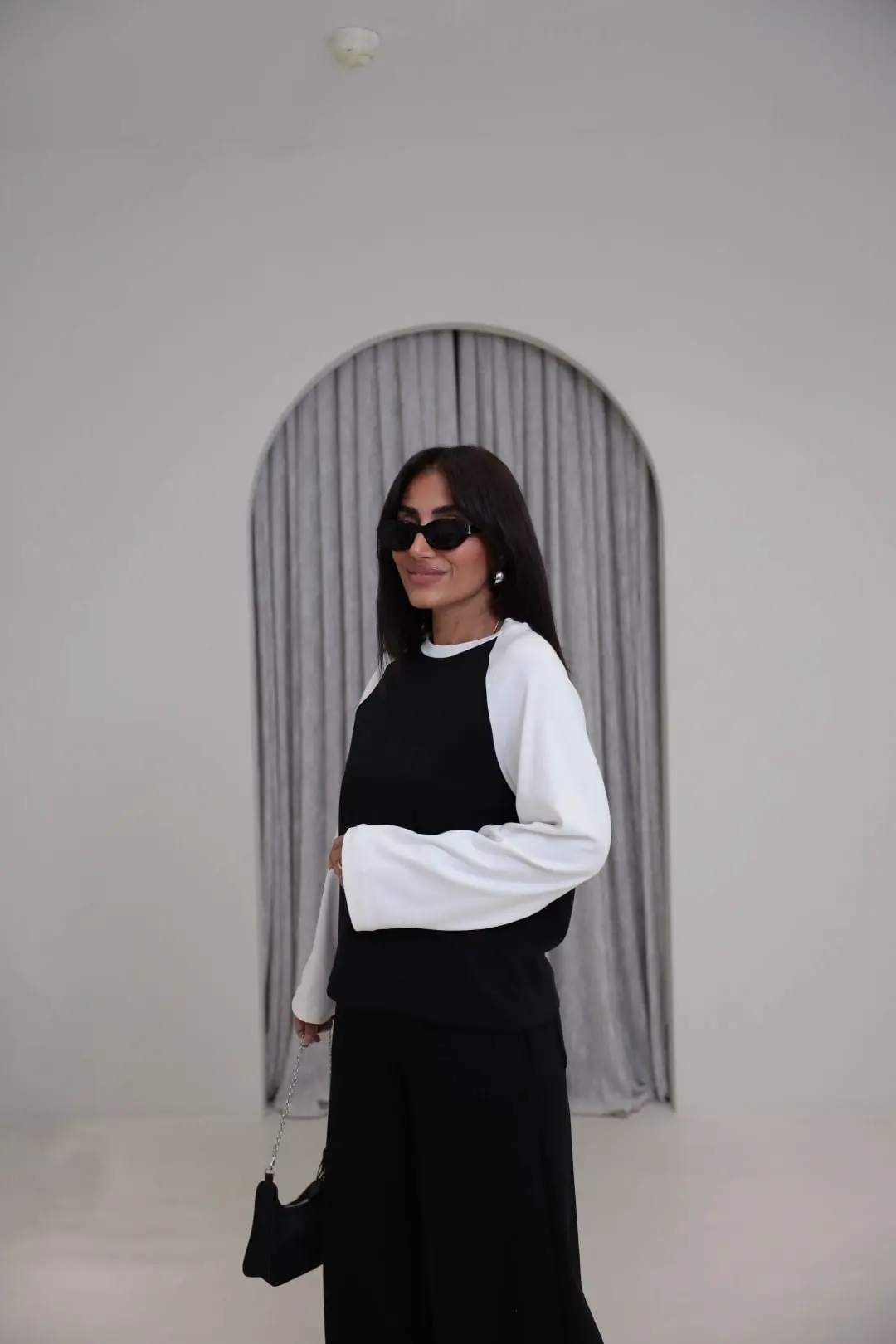 4271 Reglan Kol Kontrastlı Bisiklet yaka Bluz SİYAH