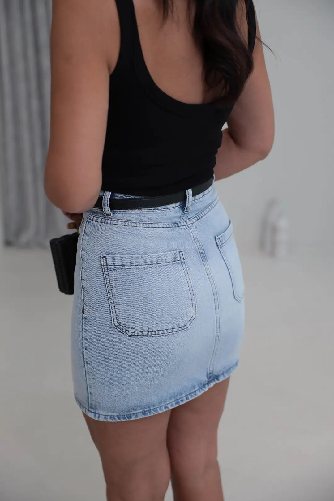 202 Ön Cep Detaylı Kemerli Mini Denim Etek BUZ MAVİ
