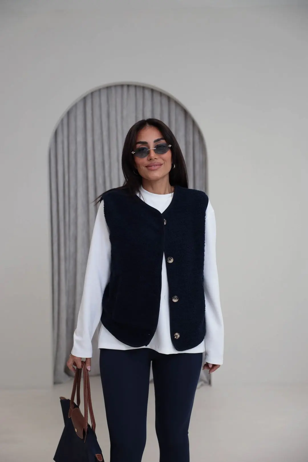 3242 Düğme Detaylı Oys Model Peluş Yelek LACİVERT