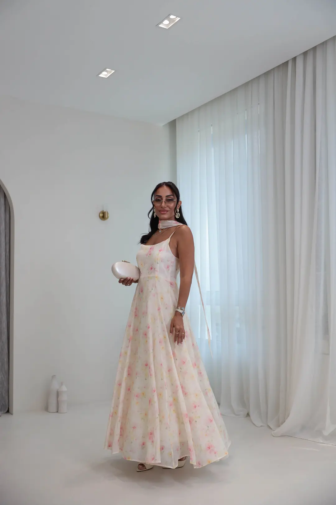 3449 Çiçek Desenli Askılı Gipeli Elbise KREM