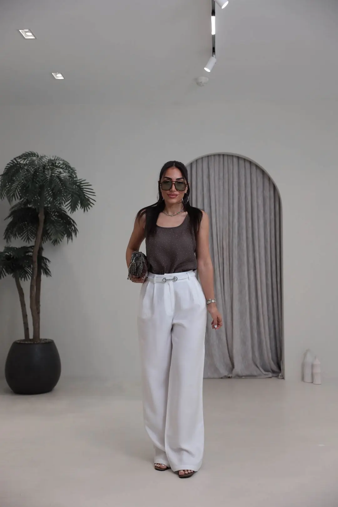 8241 Kalın Askılı Serpme Taşlı Tencel Atlet KAHVE
