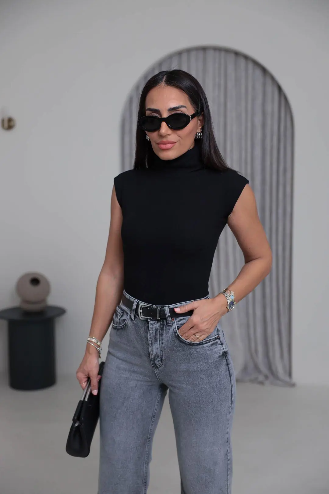1020 Balıkçı Yaka Sıfır Kol Çıtçıtlı Bodysuit SİYAH